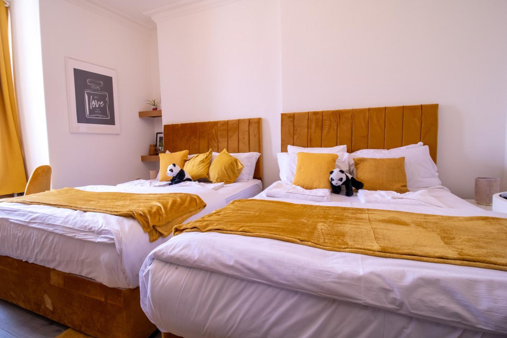 Spacious Studio Apartment On Oxford Street 9Gc London Ngoại thất bức ảnh